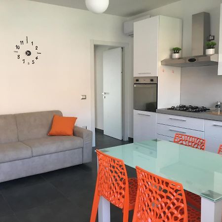 Bilo arancione Apartamento Porto Torres Exterior foto