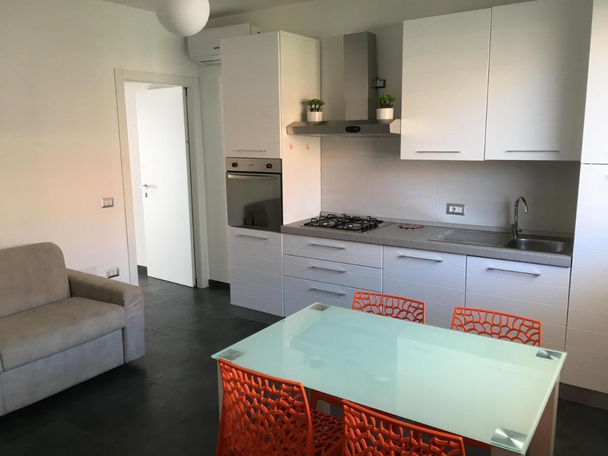 Bilo arancione Apartamento Porto Torres Exterior foto