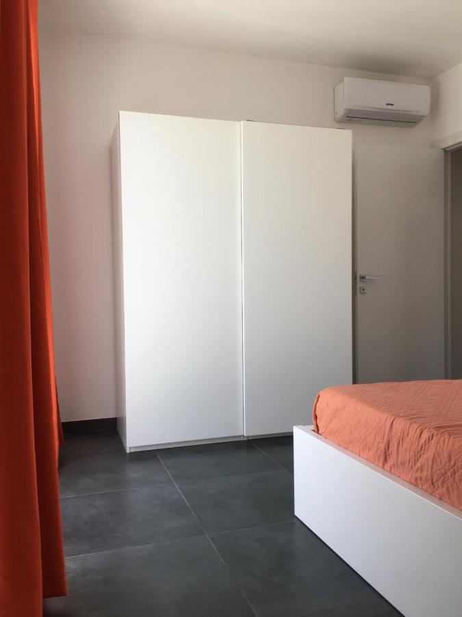 Bilo arancione Apartamento Porto Torres Exterior foto