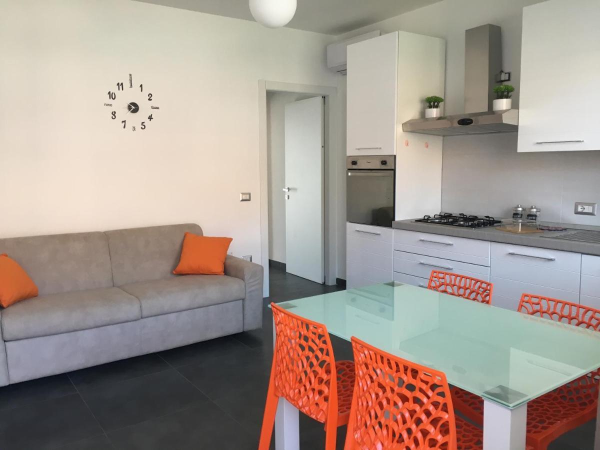Bilo arancione Apartamento Porto Torres Exterior foto