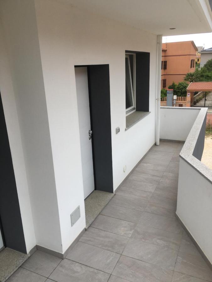 Bilo arancione Apartamento Porto Torres Exterior foto