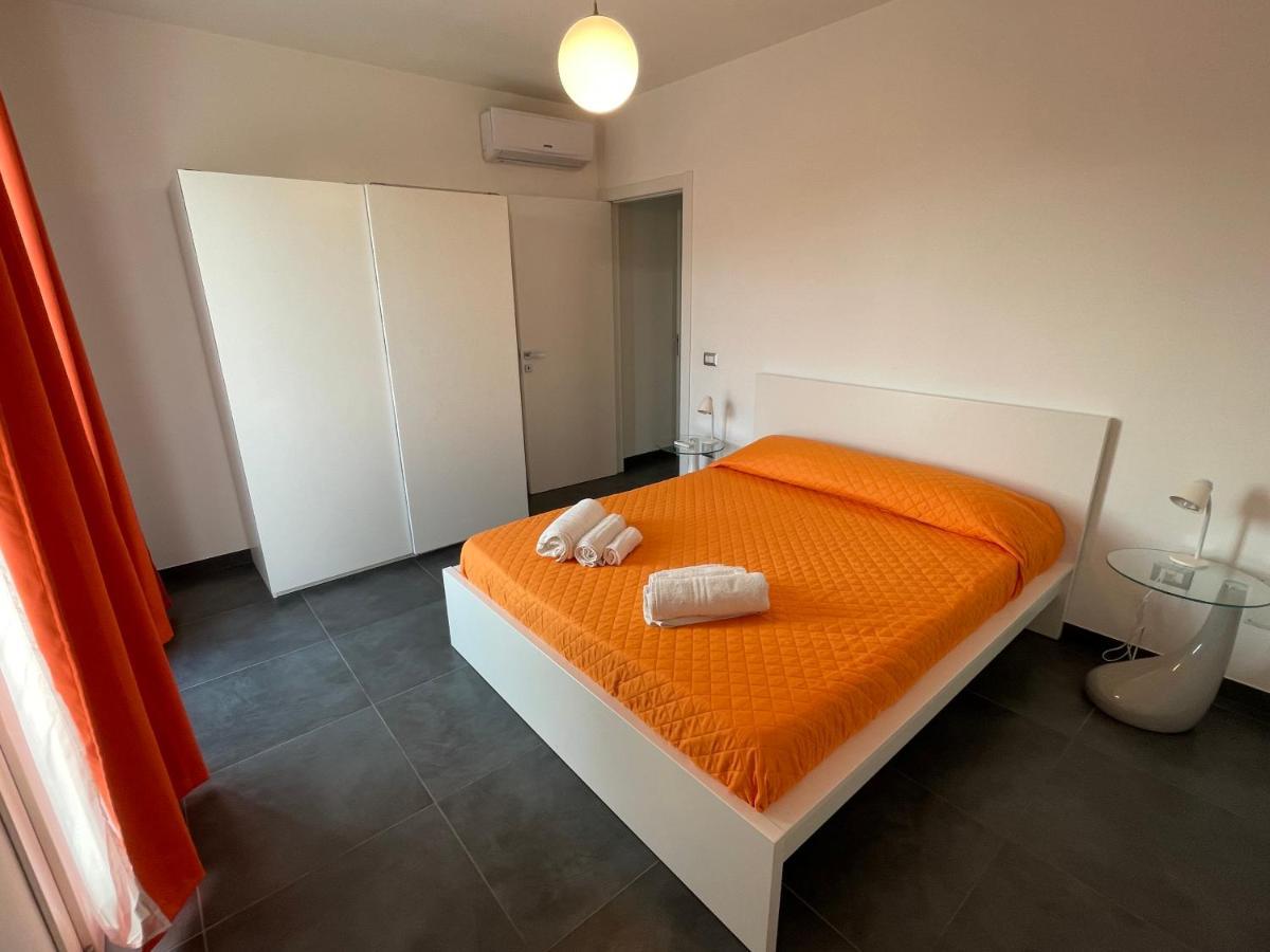 Bilo arancione Apartamento Porto Torres Exterior foto