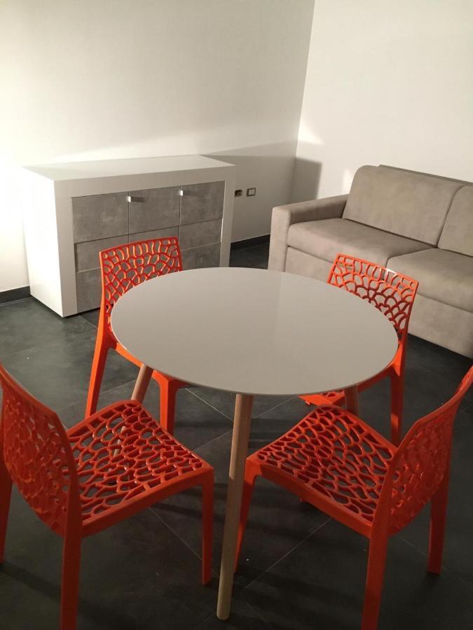 Bilo arancione Apartamento Porto Torres Exterior foto